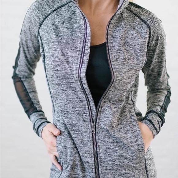 MONO B Athleisure Workout Jacket in Gray and Black SZ SMALL - Picture 7 of 13